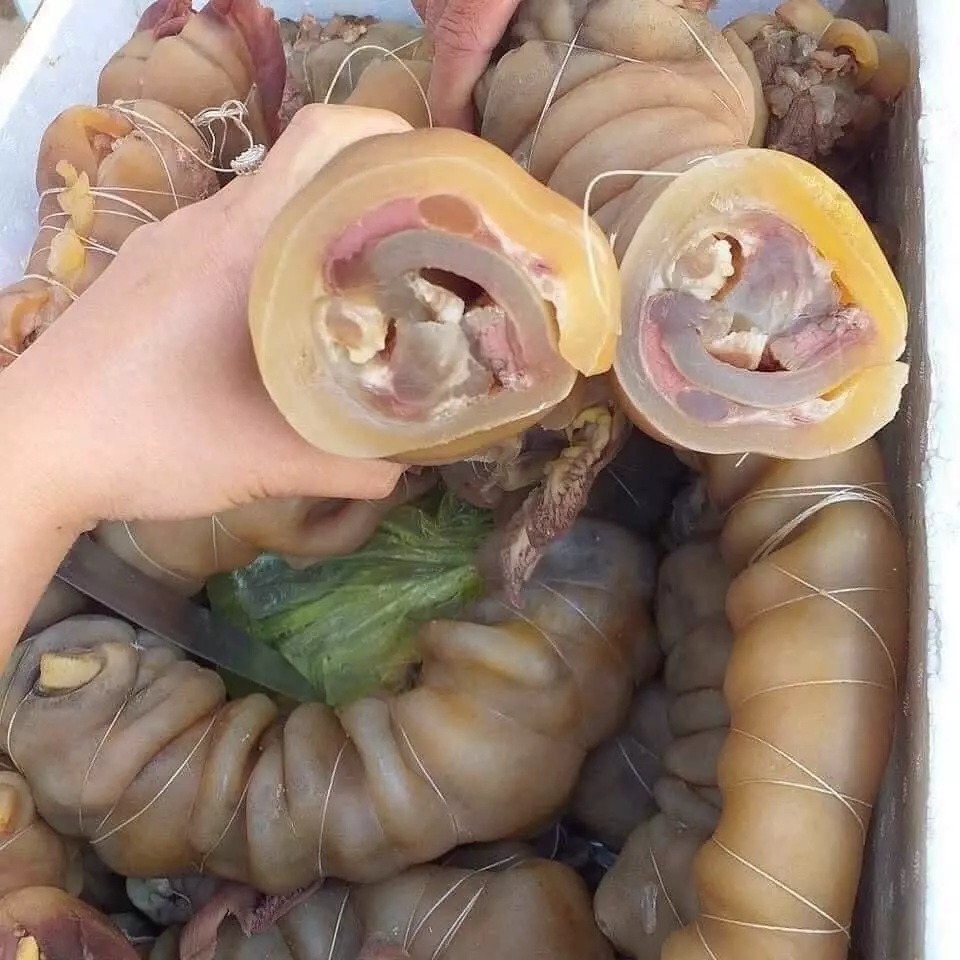 vó bò luộc chấm mắm gừng