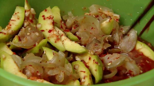 vó bò ngâm chua ngọt