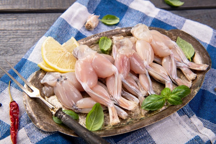 Cẩn thận với thịt đùi ếch giá rẻ