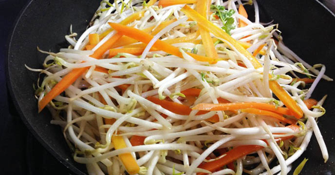 Nguyên liệu làm chả giò nấm 