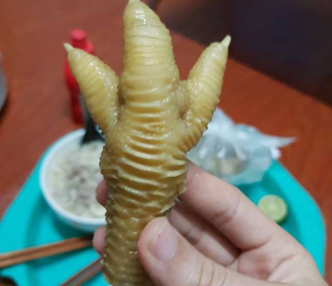 Chân gà Đông Tảo ủ muối tiêu 3