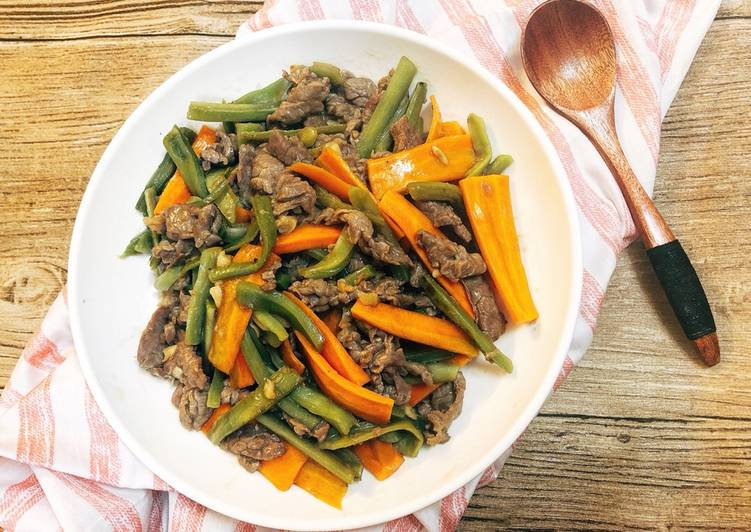 các món ăn từ rau tiến vua